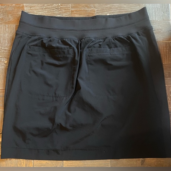 Athleta Brooklyn Skort 16"🖤 - Picture 12 of 13